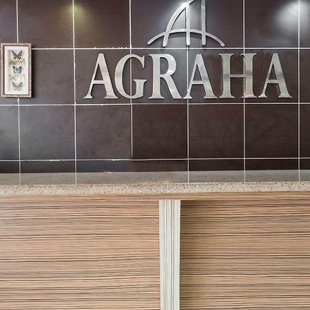 Agraha Andalas Hotel Makassar Luaran gambar