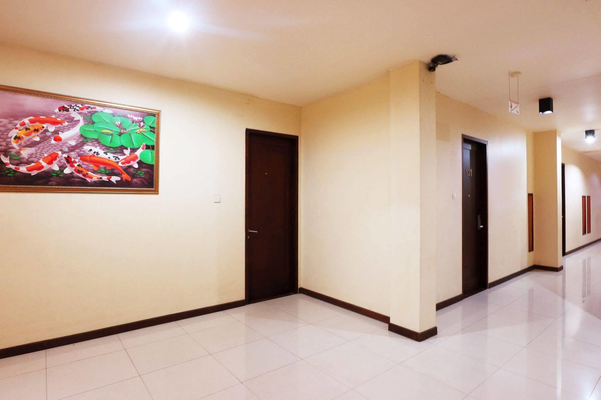 Agraha Andalas Hotel Makassar Luaran gambar