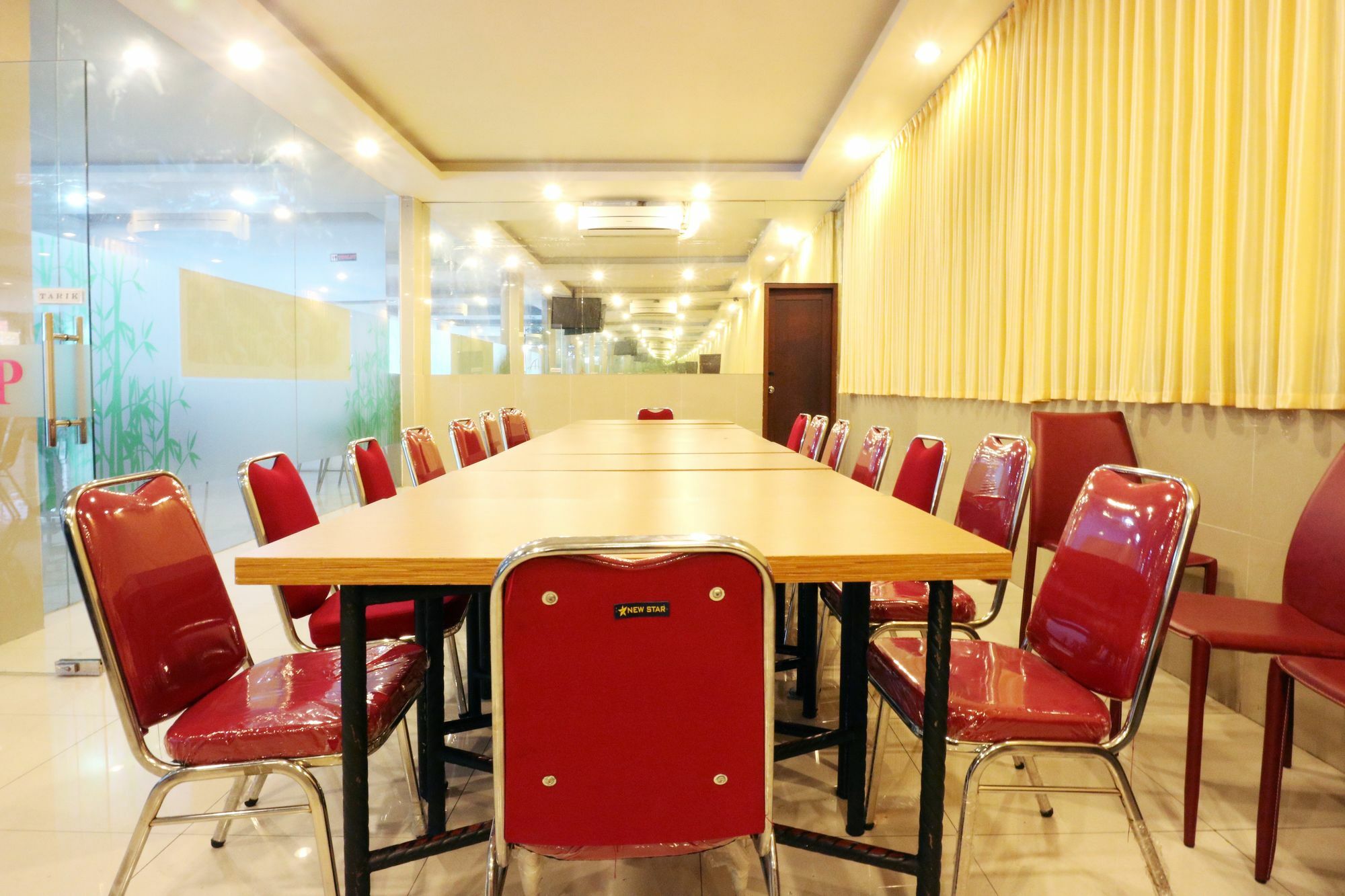 Agraha Andalas Hotel Makassar Luaran gambar