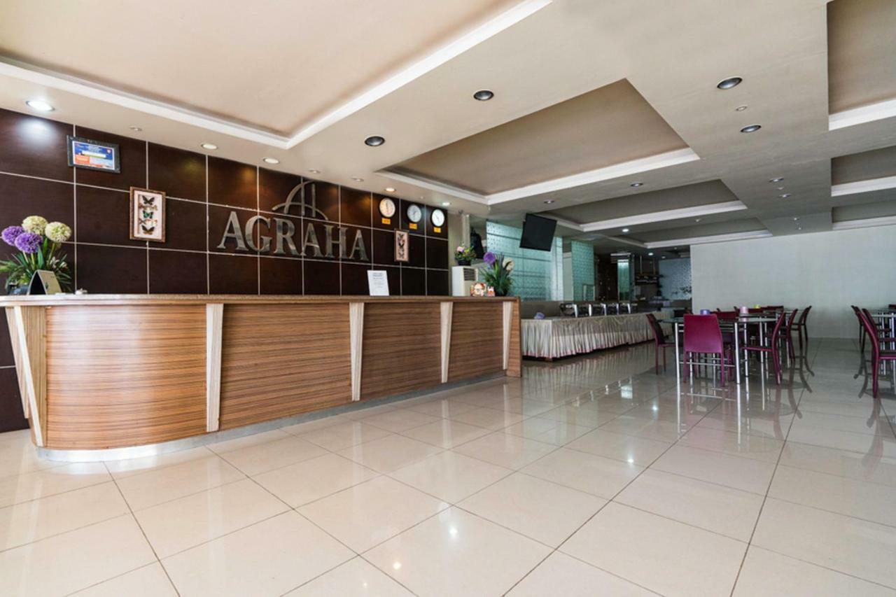 Agraha Andalas Hotel Makassar Luaran gambar